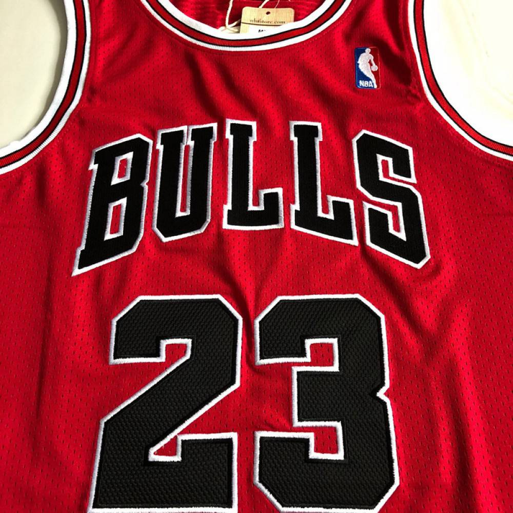 Men's Chicago Bulls Michael Jordan #23 Throwback Red 1997-98 Hardwood Classics Player Jersey-Pro Kit Vault | Brand New 26/27 Sports Jerseys